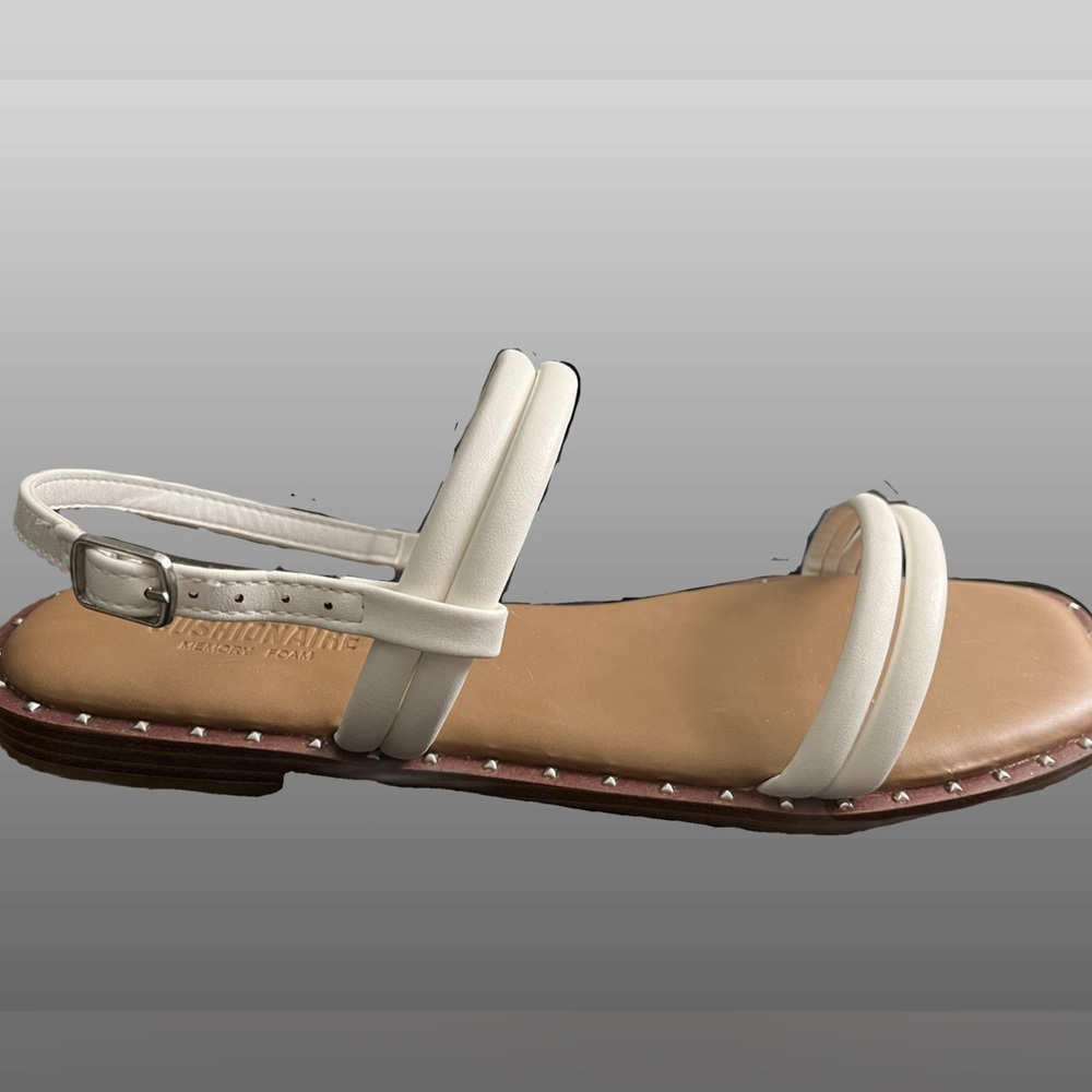 CUSHIONAIRE Sandals - Picture 3 of 4